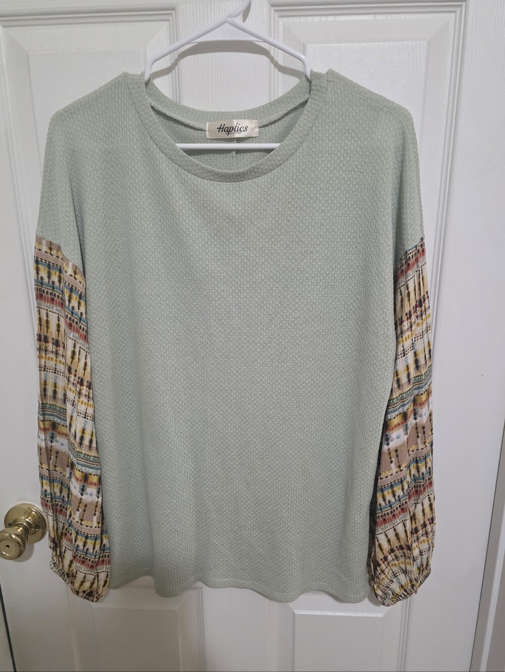 Haptics Women's Sage Waffle Knit Top with Patterned Balloon Sleeves NEW